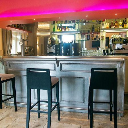 Le Victor Hugo - Hotel Et Restaurant - Logis Hotels Saint-Céré Kültér fotó