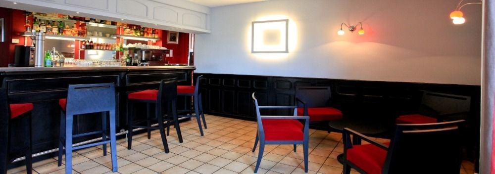 Le Victor Hugo - Hotel Et Restaurant - Logis Hotels Saint-Céré Kültér fotó