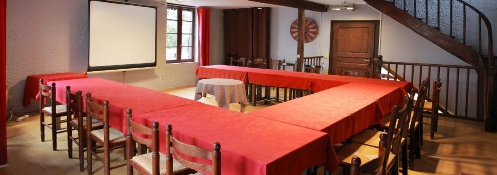 Le Victor Hugo - Hotel Et Restaurant - Logis Hotels Saint-Céré Kültér fotó